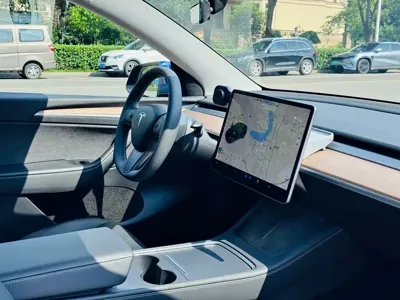 Tesla Model 3 2021, 67800 км, за 21956.8 USD - фото 8