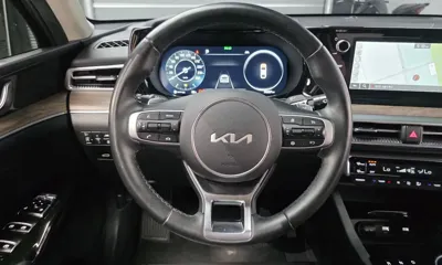 Kia K5 2023, 74267 км, за 20837.39 USD - фото 12