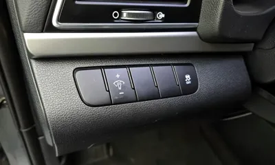 Hyundai Avante 2017, 135481 км, за 4629.14 USD - фото 17