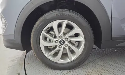 Hyundai Tucson 2016, 150454 км, за 6830.61 USD