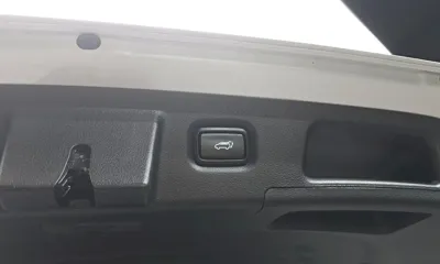 Hyundai Santafe 2019, 83354 км, за 14325.74 USD - фото 36