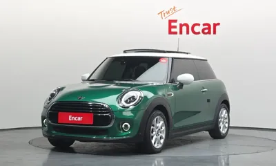 MINI Cooper · 2021 год