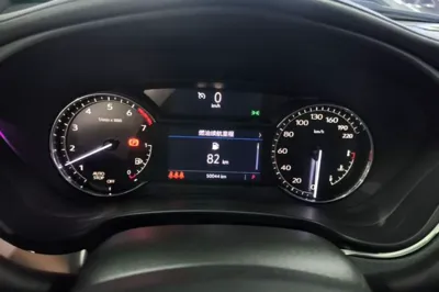 Cadillac XT4 2020, 50000 км, за 15732 USD - фото 14