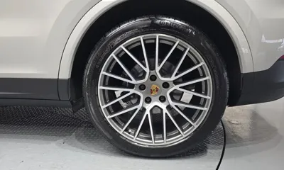 Porsche Cayenne 2023, 34070 км, за 73185.08 USD