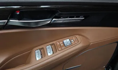 Genesis G90 2019, 75431 км, за 21788.06 USD - фото 19