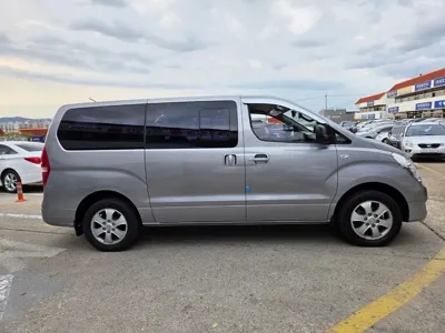 Hyundai Starex 2016, 154974 км, за 8009.37 USD
