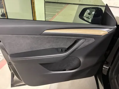 Tesla Model Y 2024, 49615 км, за 24696.08 USD - фото 16
