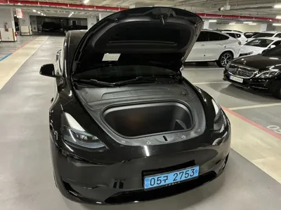 Tesla Model Y 2024, 49615 км, за 24696.08 USD - фото 19
