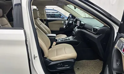 Ford Explorer 2020, 107833 км, за 16511.4 USD - фото 11