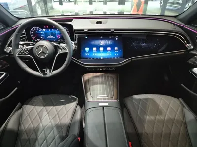 Mercedes-Benz E-Class 2025, 1212 км, за 60814.43 USD - фото 7