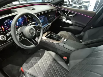 Mercedes-Benz E-Class 2025, 1212 км, за 60814.43 USD - фото 17