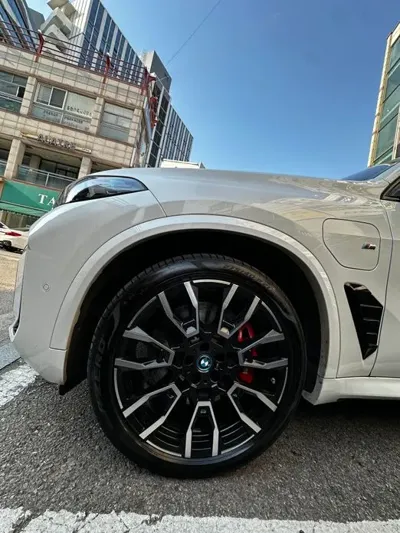 BMW X5 2025, 46800 км, за 31292.99 USD - фото 9