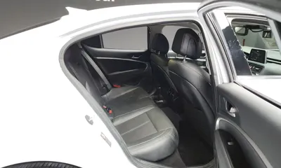 Genesis G70 2019, 99902 км, за 10264.89 USD - фото 12