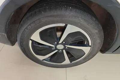 Hongqi E-HS3 2019, 124100 км, за 9112 USD - фото 11