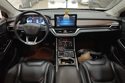 Hongqi E-HS3 2019, 124100 км, за 9112 USD - фото 17