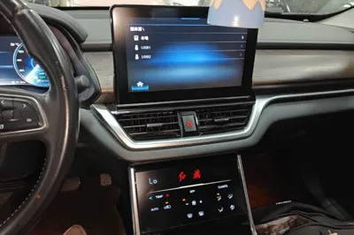 Hongqi E-HS3 2019, 124100 км, за 9112 USD - фото 20