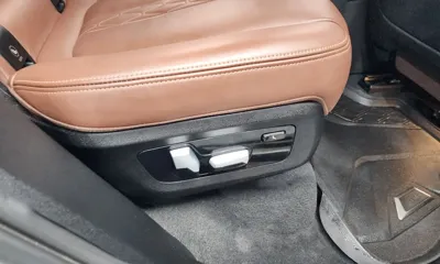 BMW X5 2022, 59662 км, за 40658.38 USD - фото 36