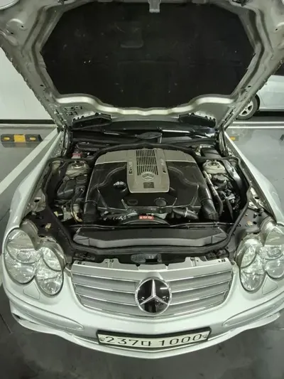 Mercedes-Benz SL-Class · 2005 год