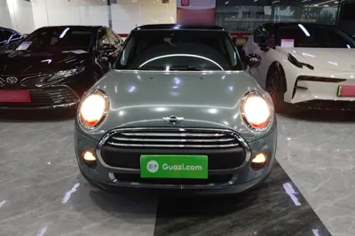 MINI MINI 2016, 69300 км, за 9555 USD