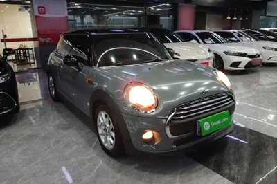 MINI MINI 2016, 69300 км, за 9555 USD