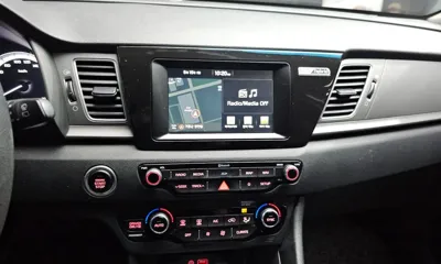 Kia Niro 2018, 82220 км, за 9518.18 USD - фото 16