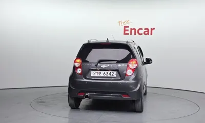 ChevroletGMDaewoo Spark 2013, 111078 км, за 2312.52 USD