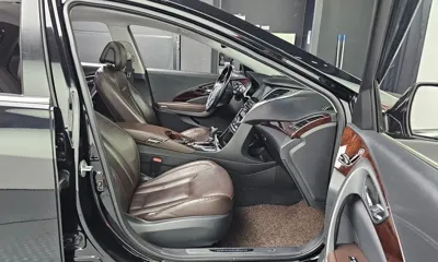 Hyundai Grandeur 2015, 163090 км, за 5618.72 USD - фото 12