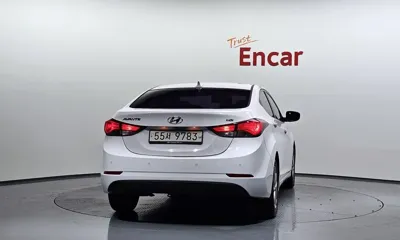Hyundai Avante 2015, 132178 км, за 4095.43 USD - фото 4