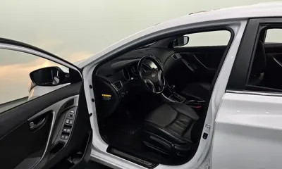 Hyundai Avante 2015, 132178 км, за 4095.43 USD - фото 10
