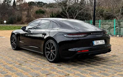 Porsche Panamera 2021, 10900 км, за 84521.68 USD - фото 8