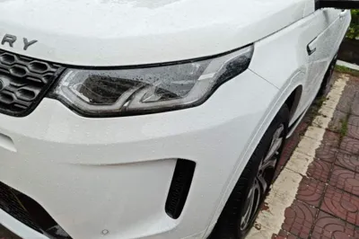 Land Rover Discovery Sport New Energy 2022, 52100 км, за 20668 USD - фото 8