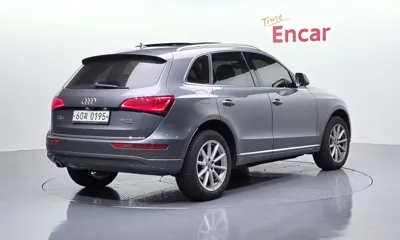 Audi Q5 2016, 195005 км, за 9425.99 USD