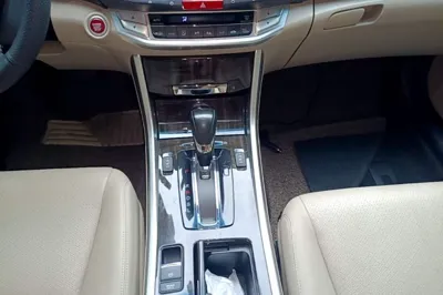 Honda Accord 2014, 158100 км, за 8548 USD