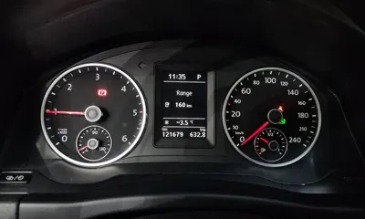 Volkswagen Tiguan 2016, 121679 км, за 5629.98 USD - фото 8