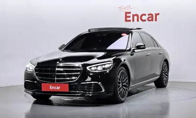 Mercedes-Benz S-Class · 2022 год