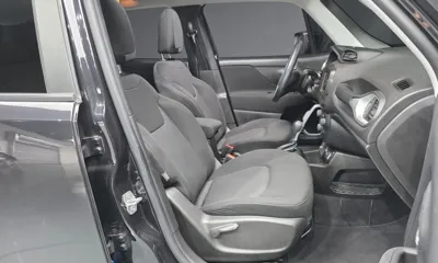 Jeep Renegade 2020, 63020 км, за 6314.13 USD - фото 11