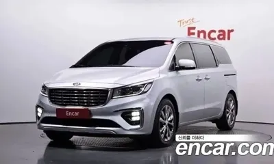 Kia Canival · 2019 год