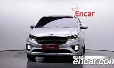 Kia Canival 2019, 103037 км, за 8523.29 USD