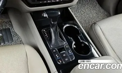 Kia Canival 2019, 103037 км, за 8523.29 USD - фото 9