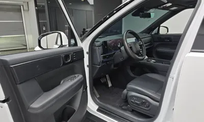Hyundai Santafe 2024, 31892 км, за 25937.71 USD - фото 10