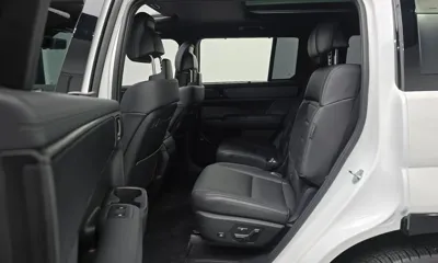 Hyundai Santafe 2024, 31892 км, за 25937.71 USD - фото 12