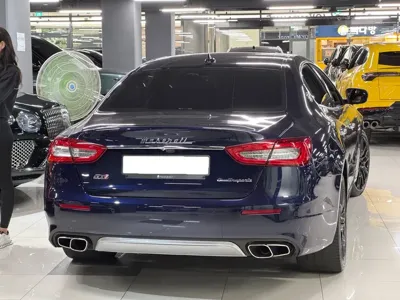 Maserati Quattroporte 2017, 51000 км, за 25600.63 USD