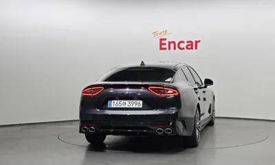 Kia Stinger 2018, 112903 км, за 9556 USD