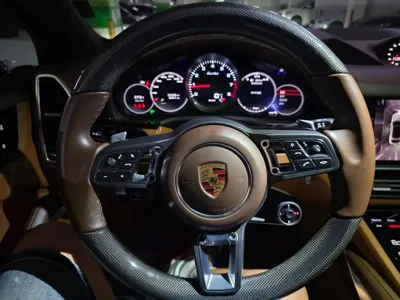 Porsche Cayenne 2021, 35169 км, за 71654.76 USD - фото 6
