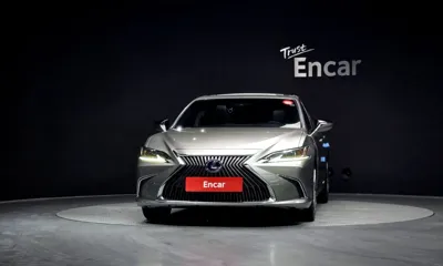 Lexus ES 2019, 38557 км, за 29005.61 USD
