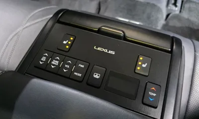 Lexus ES 2019, 38557 км, за 29005.61 USD - фото 19