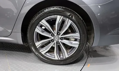 Renault-KoreaSamsung SM6 2023, 25213 км, за 18721.96 USD