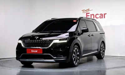 Kia Canival · 2021 год