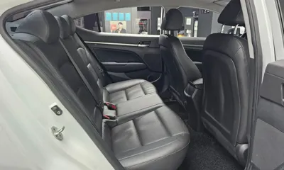 Hyundai Avante 2019, 90409 км, за 4955.4 USD - фото 12