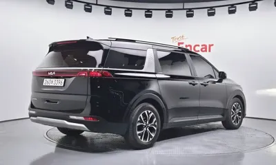 Kia Canival 2022, 110467 км, за 12997.24 USD